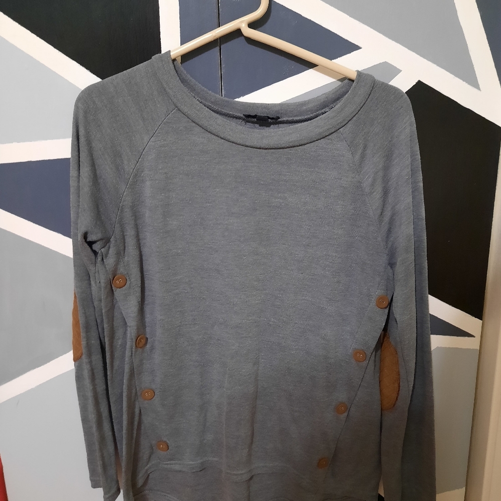 Dressy long sleeve